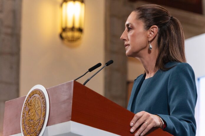 Sheinbaum abrió la conferencia matutina de este lunes con un mensaje de condolencias a las familias de las víctimas del accidente del Buque Sheinbaum abrió la conferencia matutina de este lunes con un mensaje de condolencias a las familias de las víctimas del accidente del Buque