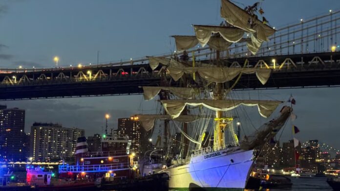 WhatsApp Image 2025-05-19 at 7.51.22 AM Buque Cuauhtémoc en Brooklyn