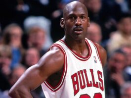 En el baloncesto, Michael Jordan cambió para siempre las reglas del juego. Más allá de su salario con los Chicago Bulls, lo que realmente multiplicó su fortuna fue su contrato con Nike, que convirtió las zapatillas deportivas en un símbolo de estatus global. Jordan fue, hacia finales de los 90, el deportista mejor pagado del mundo gracias a un modelo que combinaba el éxito en la cancha con una estrategia comercial que sentó precedentes en la industria deportiva.