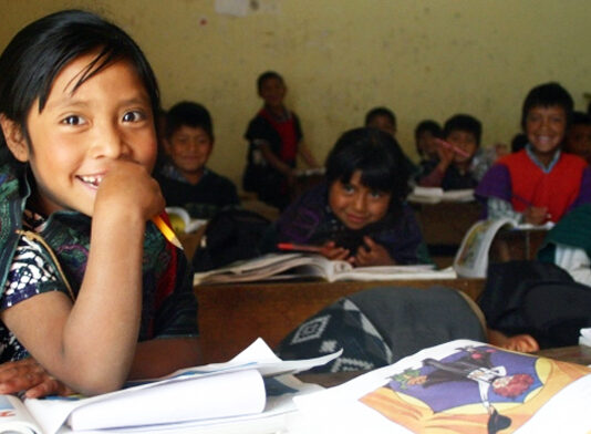 Fundación Televisa y Fundación Coca-Cola juntos por las escuelas rurales