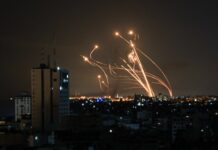ataque feroz contra Israel