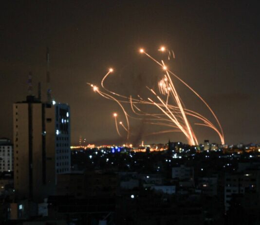 ataque feroz contra Israel