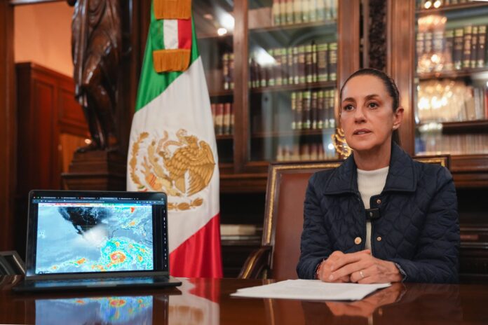 Sheinbaum aseguró que, aunque el Fondo de Desastres Naturales (Fonden) ya no existe, sí hay recursos públicos previstos Sheinbaum aseguró que, aunque el Fondo de Desastres Naturales (Fonden) ya no existe, sí hay recursos públicos previstos