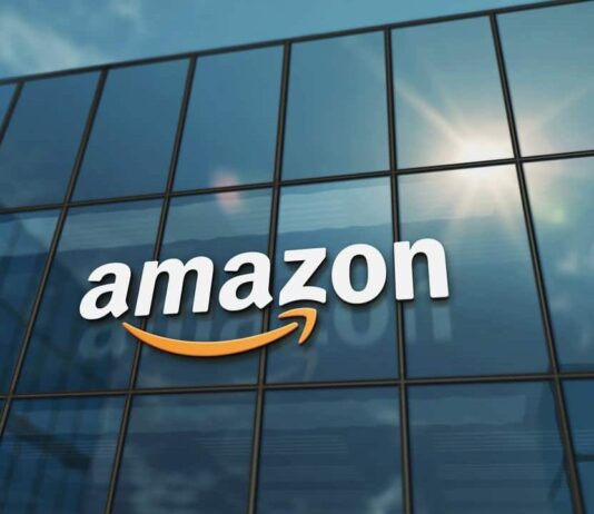 La empresa Amazon, en conjunto con autoridades capitalinas, inauguró este jueves un nuevo centro logístico en la alcaldía Coyoacán