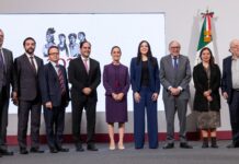 La presidenta Claudia Sheinbaum encabezó esta mañana el anuncio de una serie de inversiones estratégicas en el sector farmacéutico