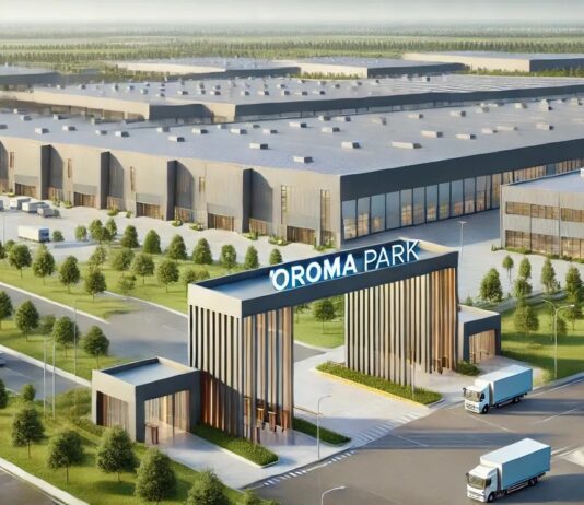 En este entorno de oportunidad surge el Parque Industrial OROMA, en desarrollo por Taylor Jackson Developers. Con una extensión total de 208 hectáreas OROMA Park está concebido para albergar industrias de alto consumo energético, logístico y tecnológico. Ya cuenta con permisos ambientales, autorización ejecutiva, una lotificación autorizada en cabildo municipal y en un par de meses se podrá escriturar lotes dentro de un fideicomiso con Banca Afirme, lo que otorga certeza jurídica a los inversionistas.