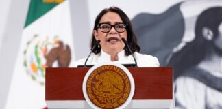 La Comisión Federal de Electricidad ( CFE ) mantiene una situación financiera sólida, opera sin déficit y sin requerir recursos del presupuesto