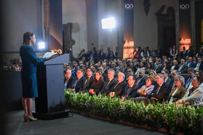 100 años de Banxico: Sheinbaum destaca la necesidad de financiamiento más inclusivo y accesible para familias, emprendedores y Pymes 100 años de Banxico: Sheinbaum destaca la necesidad de financiamiento más inclusivo y accesible para familias, emprendedores y Pymes
