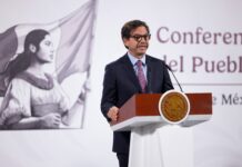 Durante la conferencia matutina del Gobierno de México, el director general de Bayer en el país, Manuel Bravo Pereyra, explicó los motivos