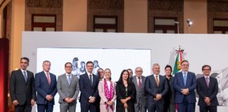 Gobierno federal anuncia inversión de más de 12 mil millones de pesos en la industria farmacéutica