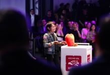 El Elevator Pitch más exitoso: David Camacho de 13 años convenció a los tiburones y capitalizó su proyecto