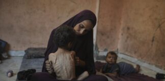 Más de 61,000 muertos en Gaza en 10 meses, incluidos miles de niños: crisis humanitaria agravada por bloqueo