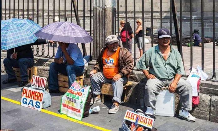La pobreza laboral en México registró un leve aumento entre el segundo trimestre de 2024 y el mismo periodo de 2025, La pobreza laboral en México registró un leve aumento entre el segundo trimestre de 2024 y el mismo periodo de 2025,
