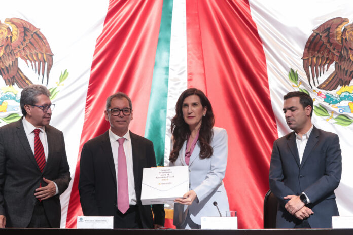 Entrega del Paquete Económico 2026