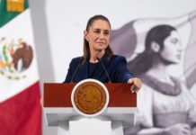 Sheinbaum confirma contacto de farmacéuticas tras exhibición; advierte que inhabilitaciones iniciarían en septiembre