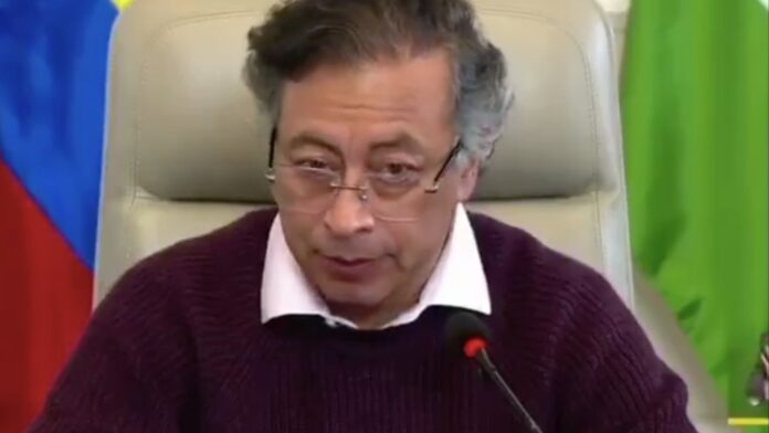 Petro hace el pedido más insólito