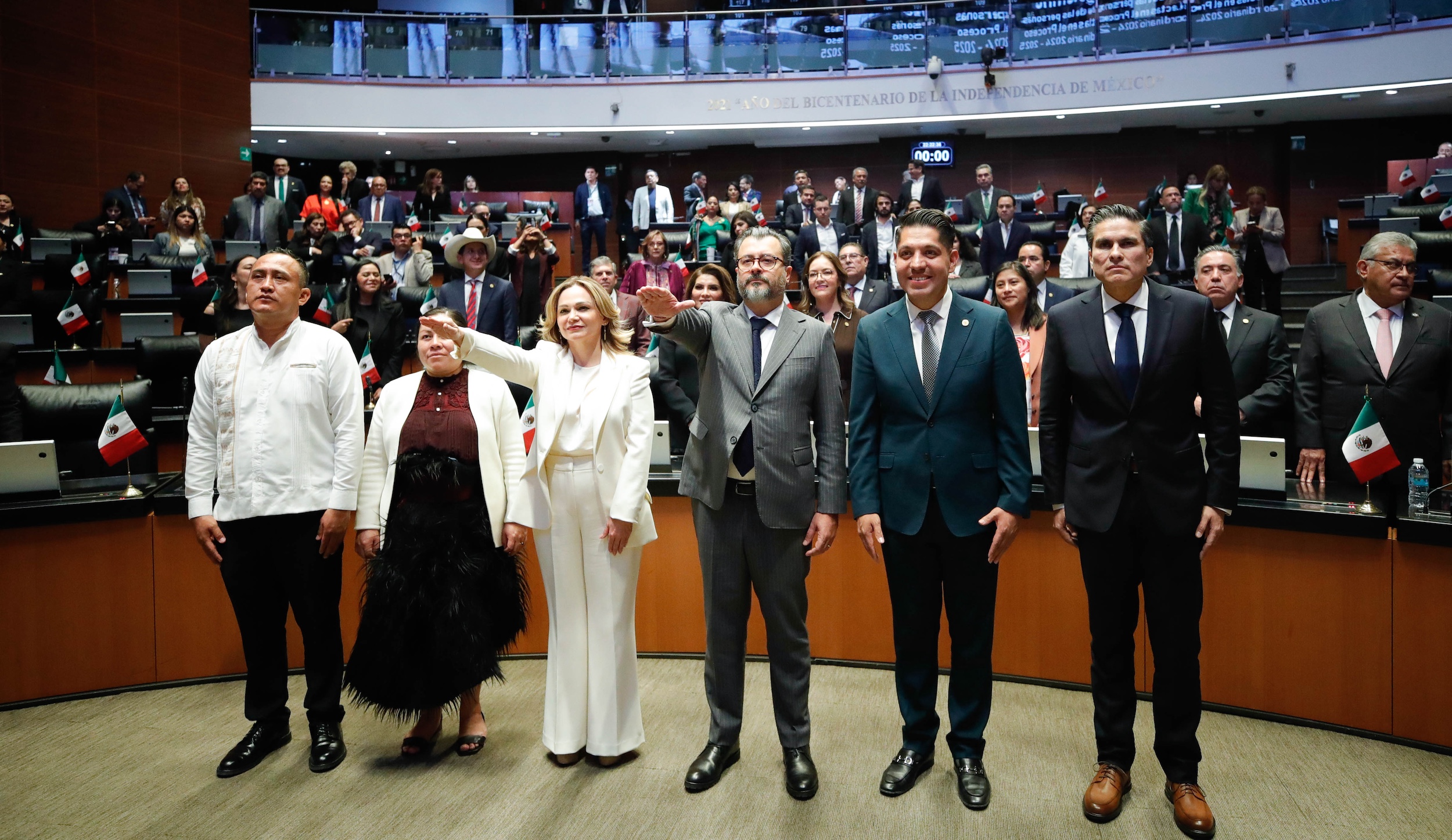 Rinden protesta magistrados de la Sala Superior del TEPJF e integrantes del Tribunal de Disciplina Judicial