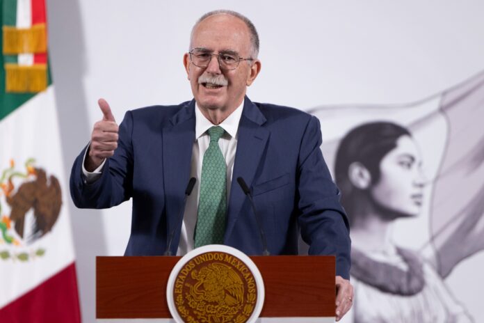 México prohíbe 35 plaguicidas altamente peligrosos; busca amplair la lista en 2026 México prohíbe 35 plaguicidas altamente peligrosos; busca amplair la lista en 2026