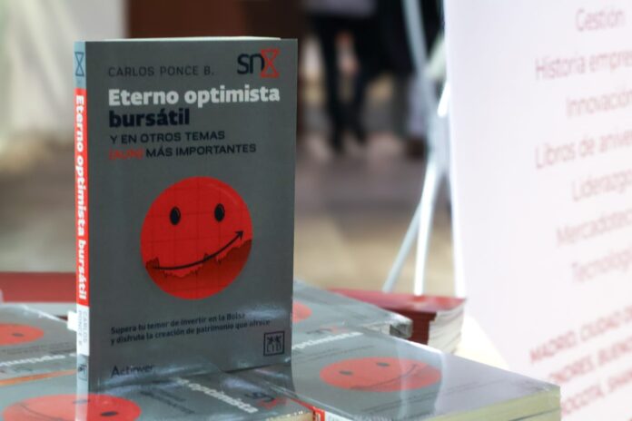 Actinver reafirma su compromiso con la educación financiera y la transformación social con la presentación de Eterno optimista bursátil (y en otros temas aún más importantes), el nuevo libro del reconocido estratega bursátil Carlos Ponce Bustos. Actinver reafirma su compromiso con la educación financiera y la transformación social con la presentación de Eterno optimista bursátil (y en otros temas aún más importantes), el nuevo libro del reconocido estratega bursátil Carlos Ponce Bustos.