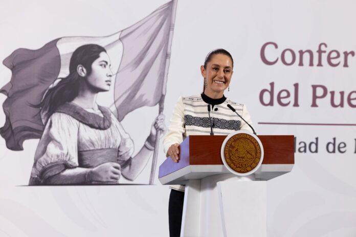 Los recursos del seguro de depósito bancario en México provienen principalmente de las cuotas pagadas por las propias instituciones financieras al Instituto para la Protección al Ahorro Bancario (IPAB), así como de aportaciones realizadas por el Gobierno Federal.