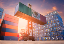 Manufacturas impulsan a México: exportaciones suben 7.4?% en agosto pese a caída petrolera
