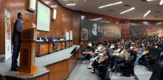CONDUSEF y Banco Santander México en la Universidad Autónoma de Querétaro