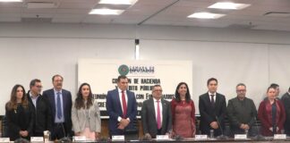 Hacienda y Crédito Público. Reunión de Trabajo con funcionarios de la SHCP