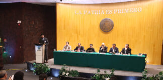Mesa de Diálogo bajo el esquema de Parlamento Abierto. Tema: Desarrollo Económico
