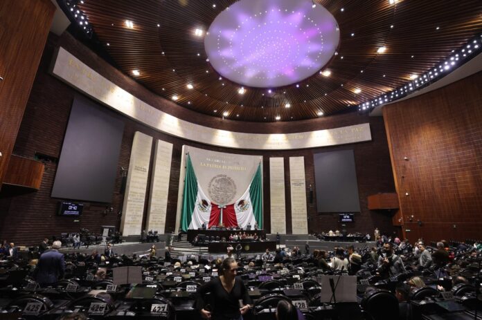 DIPUTADOS-20251016143904-SESION Cámara de Diputados