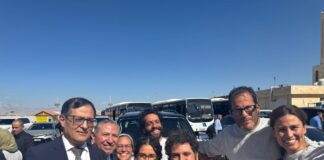 Objetivo cumplido: seis mexicanos regresan del conflicto en Gaza; denuncian maltrato incluso a embajador 