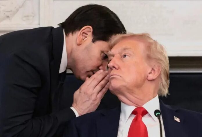 Imagen de WhatsApp 2025-10-08 a las 21.06.33_ad1fec22 Trump