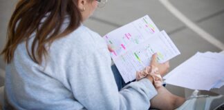 La Universidad Nacional Autónoma de México ( UNAM ) dio a conocer en un comunicado que a partir de hoy pone a disposición de todas sus alumnas y alumnos la Encuesta Universitaria de Identificación de Necesidades de Atención a la Salud Mental