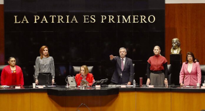 Comparece ante el Pleno del Senado el secretario de Relaciones Exteriores, Juan Ramón de la Fuente.