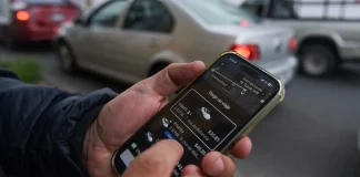 otorgó a Uber una suspensión definitiva que protege a sus conductores de ser detenidos por la Guardia Nacional mientras realizan viajes en aeropuertos