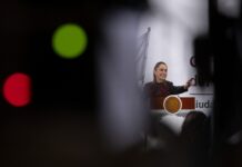 Sheinbaum evita confrontar a Israel y llama a centrarse en el nuevo acuerdo de paz en Gaza
