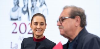 En la conferencia de prensa de este jueves, la presidenta Claudia Sheinbaum y Paco Ignacio Taibo II, director general del Fondo de Cultura Económica (FCE), abordaron un problema que ha persistido durante años en México: la destrucción de libros por parte de editoriales para disminuir su carga fiscal.