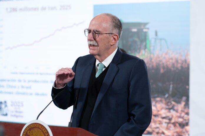 Gobierno federal y productores logran acuerdo para apoyar al campo: se crea el Sistema Mexicano de Comercialización del Maíz Gobierno federal y productores logran acuerdo para apoyar al campo: se crea el Sistema Mexicano de Comercialización del Maíz