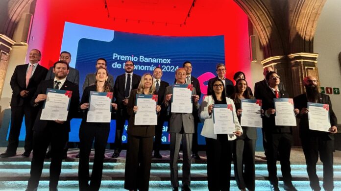 BANAMEX-20251118-PREMIOS Premio Banamex de Economía 2024
