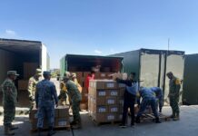 Dona Alpura mil despensas a las familias afectadas por las lluvias