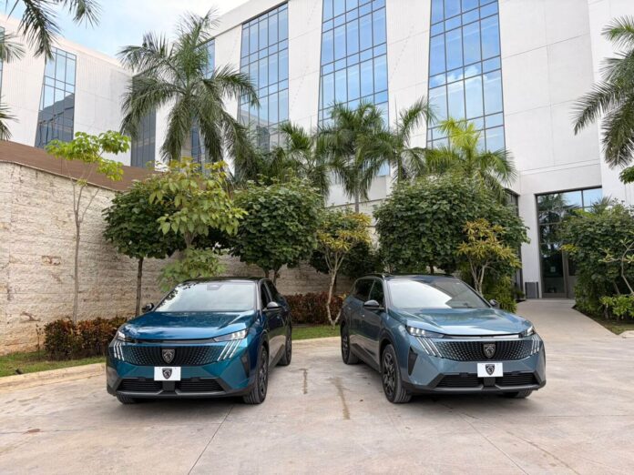 Peugeot 3008 y Peugeot 5008