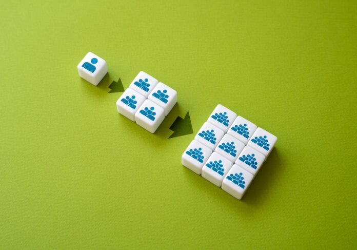 YAYIMAGES-64617344_MOVILIDAD-SOCIAL movilidad social