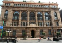 Rebaja Banxico en 25 pb tasa de interés a 7.25% y dice que continuará ciclo de recortes; se opone subgobernador Heath