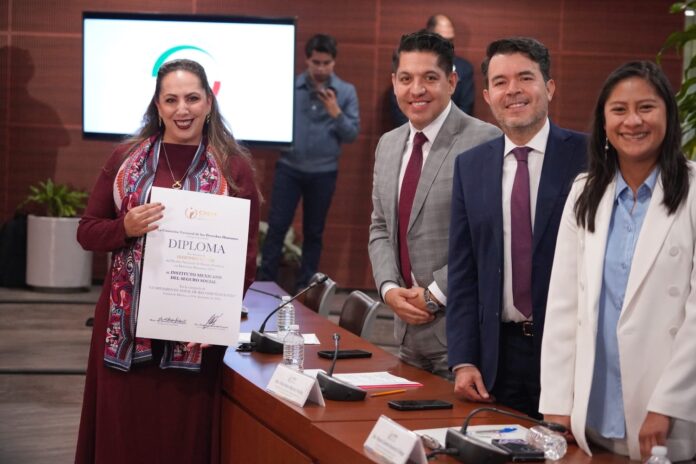 IMSS-20251211093122-Premio-Nacional-de-Buenas-PrActicas-en-Derechos-Humanos IMSS recibe Premio Nacional de Buenas Prácticas en Derechos Humanos 2025.