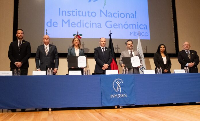 Firma de convenio pruebas genómicas 