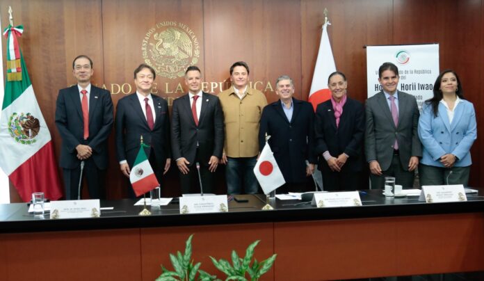 Visita al Senado de la República del Ministro de Estado para Asuntos Exteriores de Japón, Horii Iwao