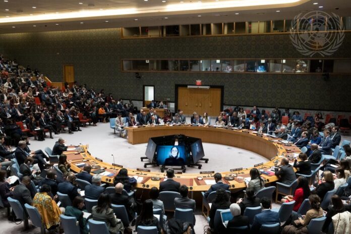 Security Council Meets on Threats to International Peace and Security Consejo de Seguridad