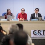 CRT avanza, a través de mesas de diálogo, en regulación de radios comunitarias La Comisión Reguladora de Telecomunicaciones (CRT) realizó una mesa de diálogo con concesionarios e interesados en el uso social del espectro radioeléctrico, como parte del proceso de elaboración de nuevos lineamientos que regularán las concesiones de radio comunitaria, indígena y afromexicana, con un esquema diferenciado respecto al uso comercial del espectro.