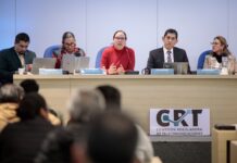 La Comisión Reguladora de Telecomunicaciones (CRT) realizó una mesa de diálogo con concesionarios e interesados en el uso social del espectro radioeléctrico, como parte del proceso de elaboración de nuevos lineamientos que regularán las concesiones de radio comunitaria, indígena y afromexicana, con un esquema diferenciado respecto al uso comercial del espectro.