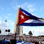 Evalúa México detener envíos de crudo a Cuba Cuba