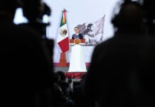 Sheinbaum pide que el CIDE se acerque a los problemas sociales y deje visiones elitistas